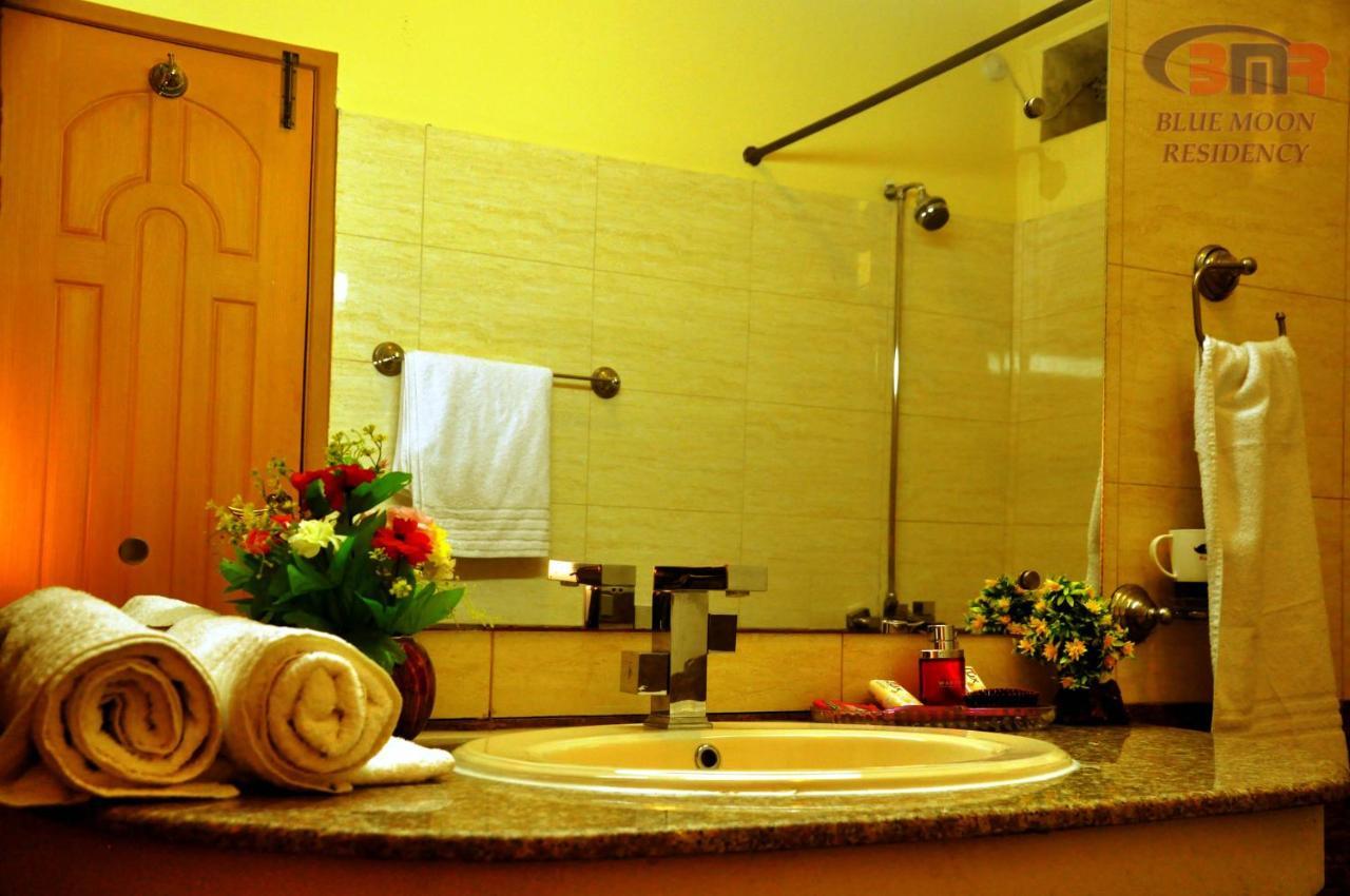 Blue Moon Residency Hotel Islamabad Exterior foto